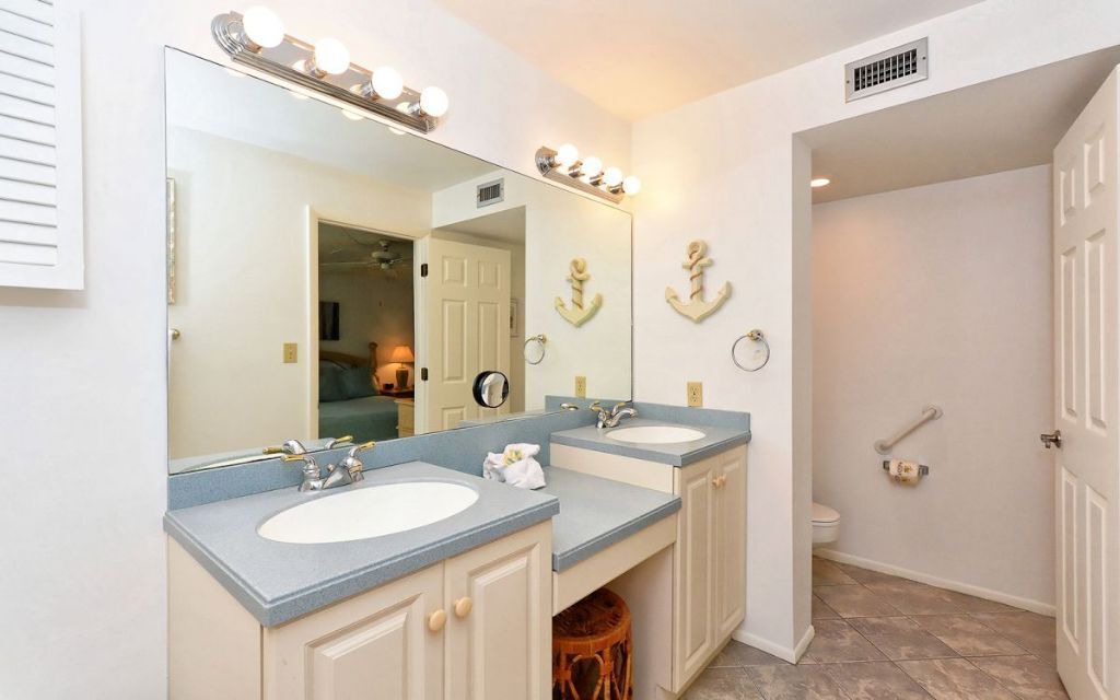 Photo of Bathroom in Siesta Key