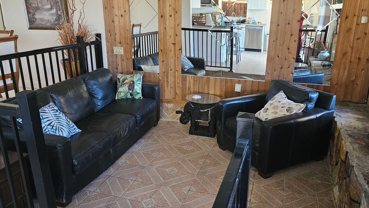 Photo of Livingroom in Spring Hill