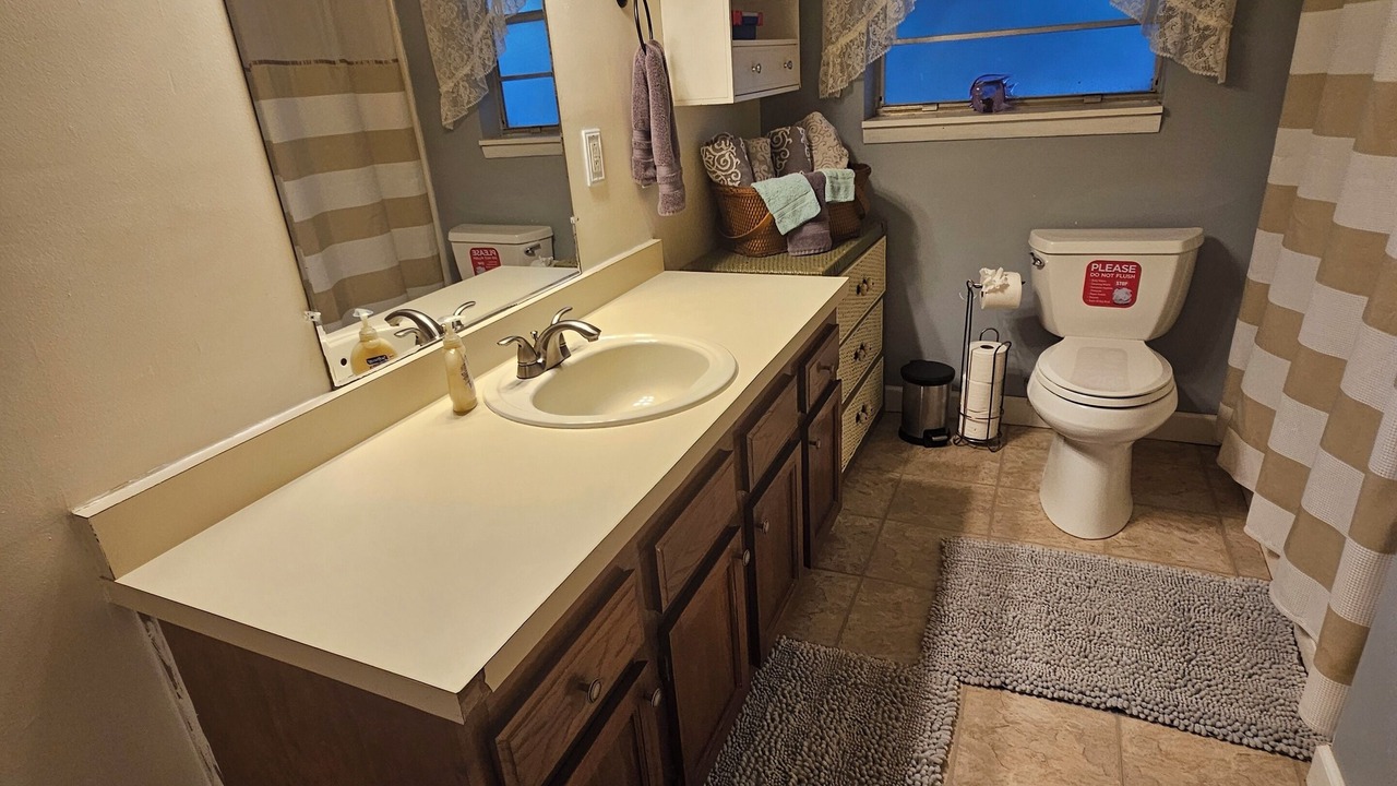 Photo of Bathroom in Dunnellon