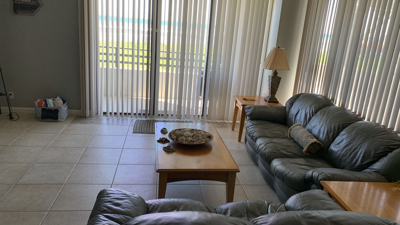 Photo of Livingroom in Daytona Beach