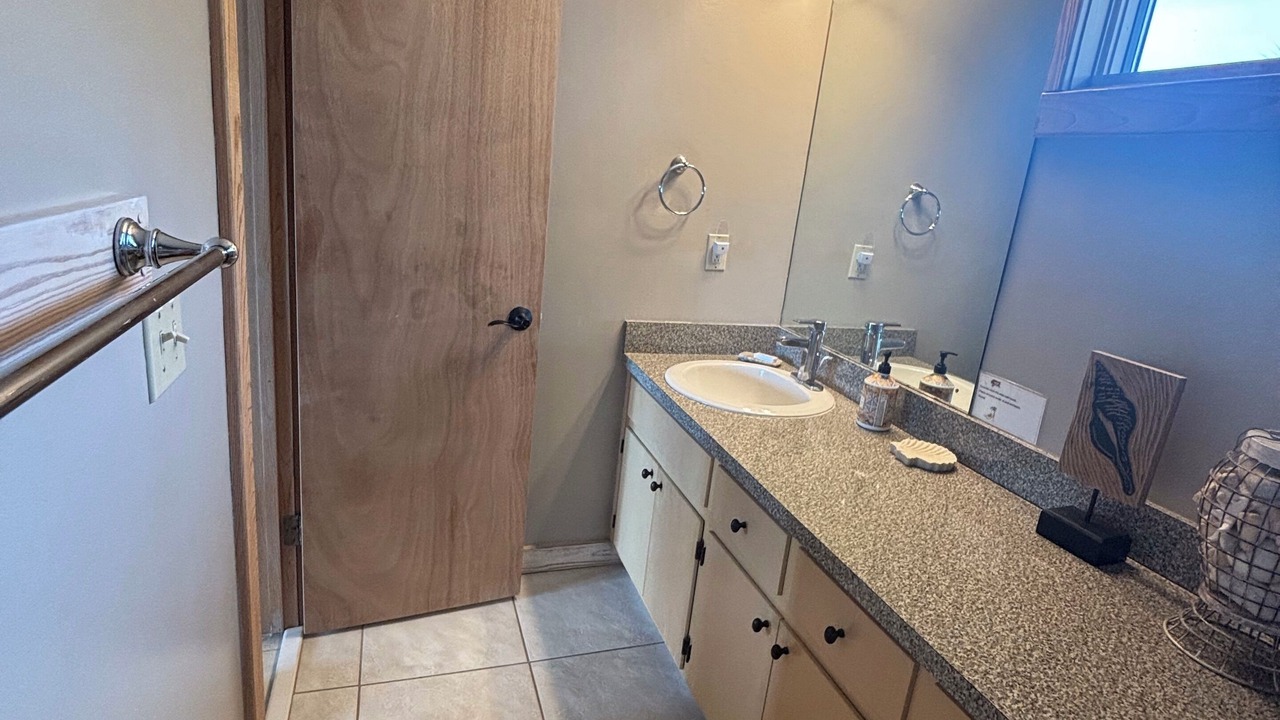 Photo of Bathroom in Treasure Beach Village