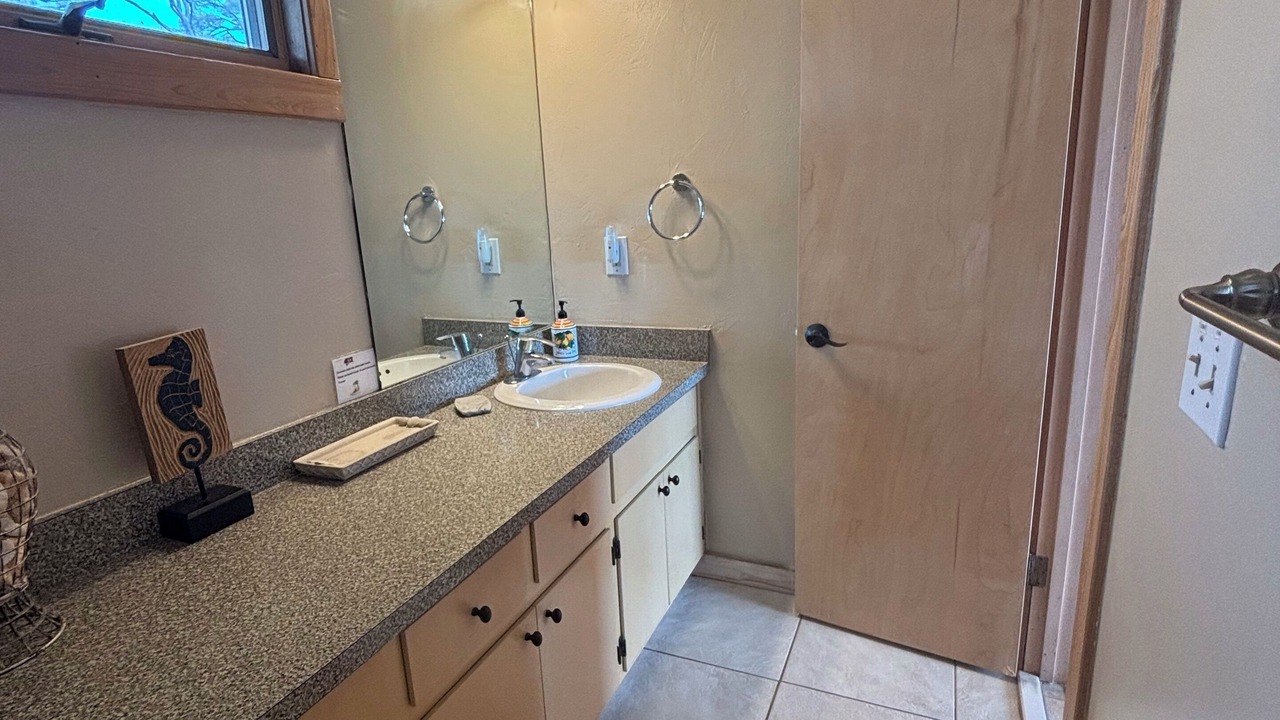 Photo of Bathroom in Treasure Beach Village