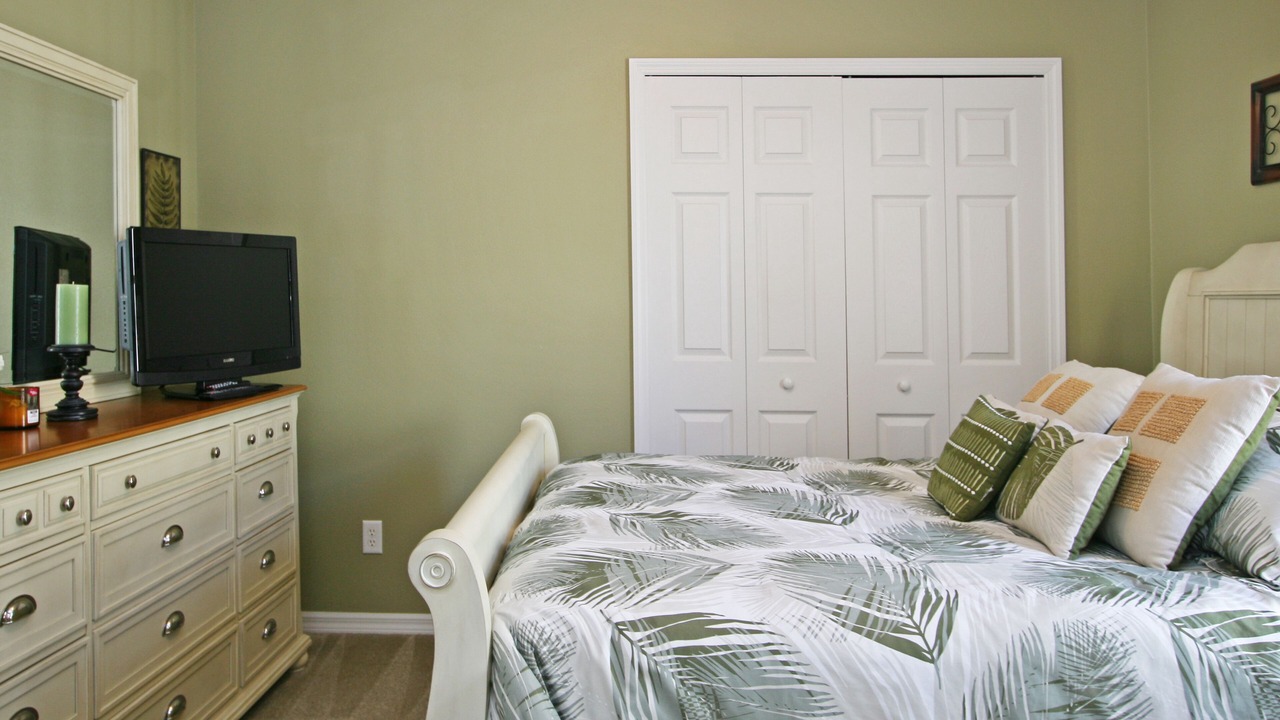 Photo of Bedroom in Crystal Cove