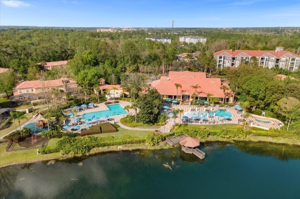Photo of Others in Bay Lake