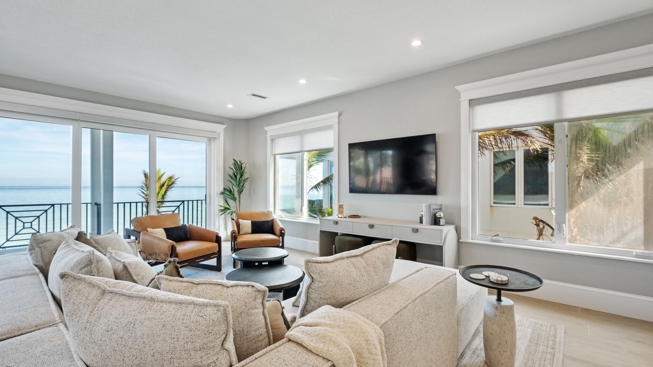 Photo of Livingroom in Anna Maria