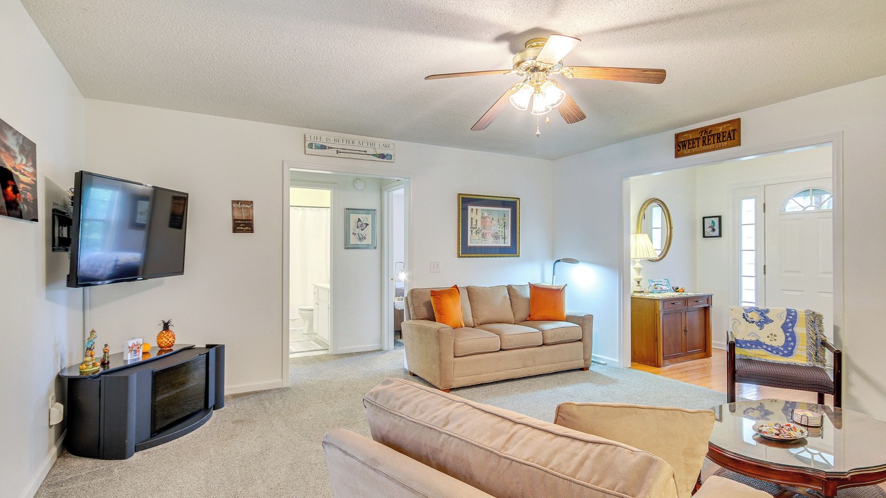Photo of Livingroom in Chapin