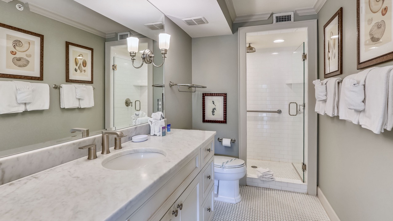 Photo of Bathroom in Holmes Beach