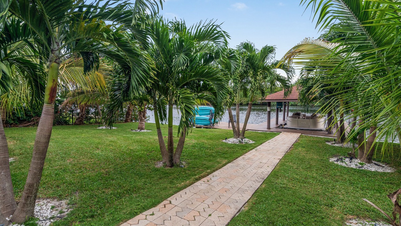 Photo of Others in West Palm Beach
