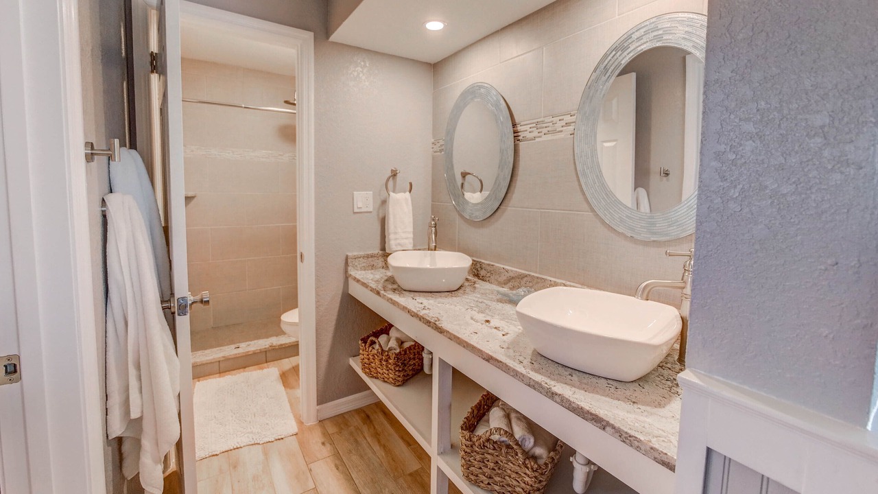 Photo of Bathroom in Painters Hill