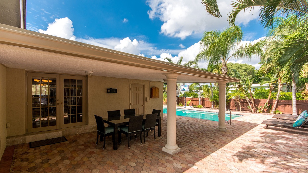 Photo of Outdoor in Garden Isles