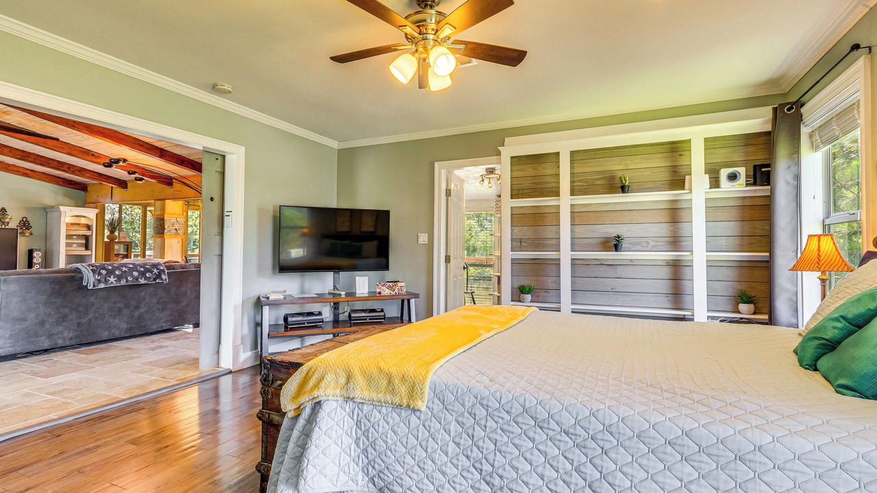 Photo of Bedroom in Florida Panhandle