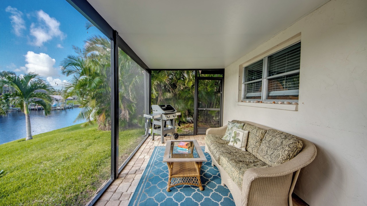 Photo of Patio Balcony in Caloosahatchee