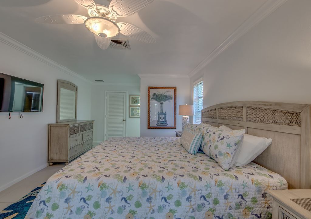 Photo of Bedroom in Caloosahatchee