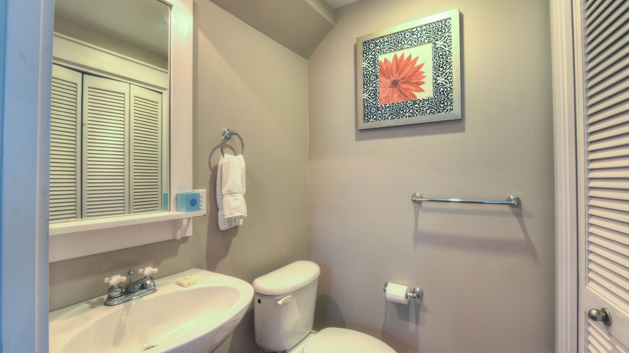 Photo of Bathroom in Seagrove Beach