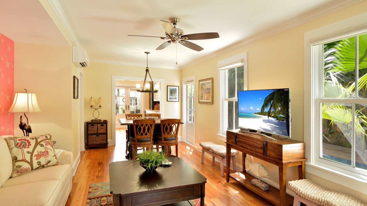 Photo of Bedroom in Historic Seaport