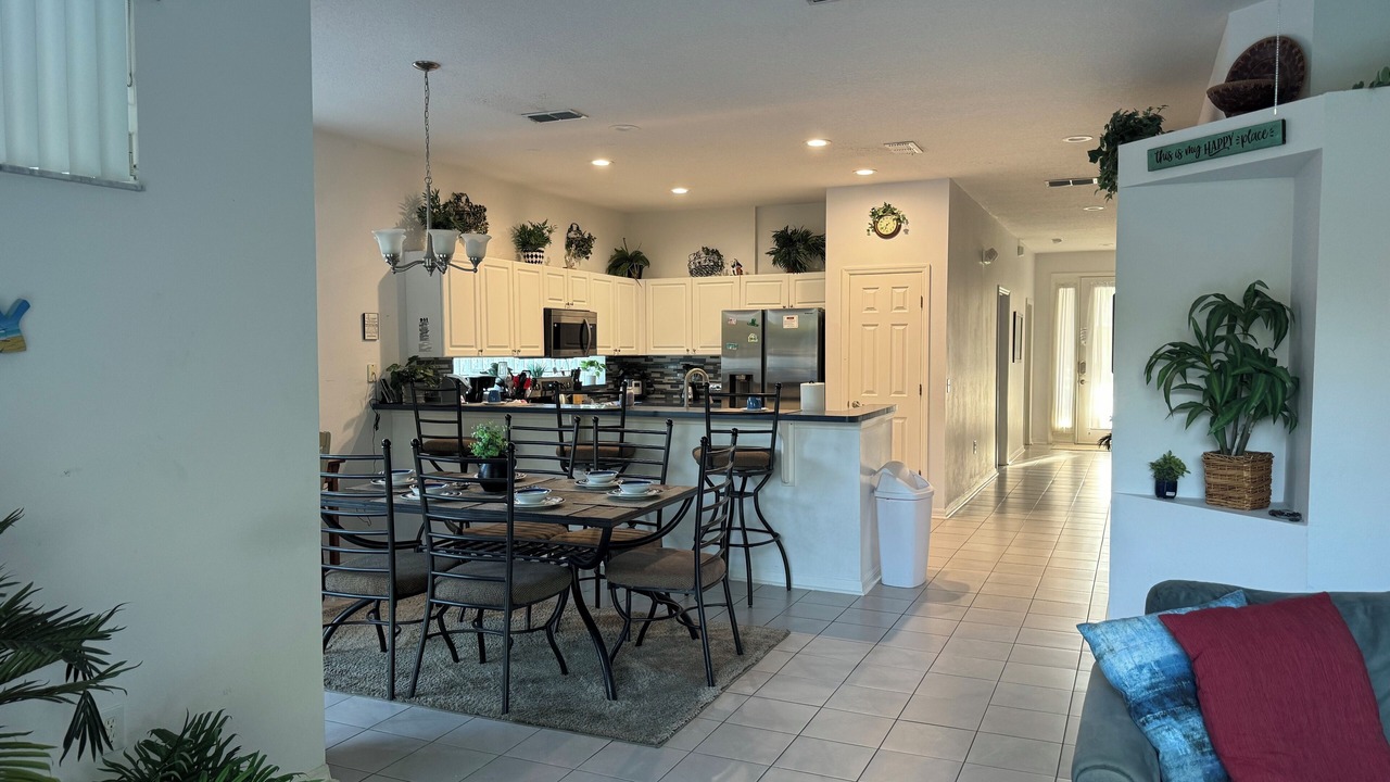 Photo of Bedroom in Sunset Lakes