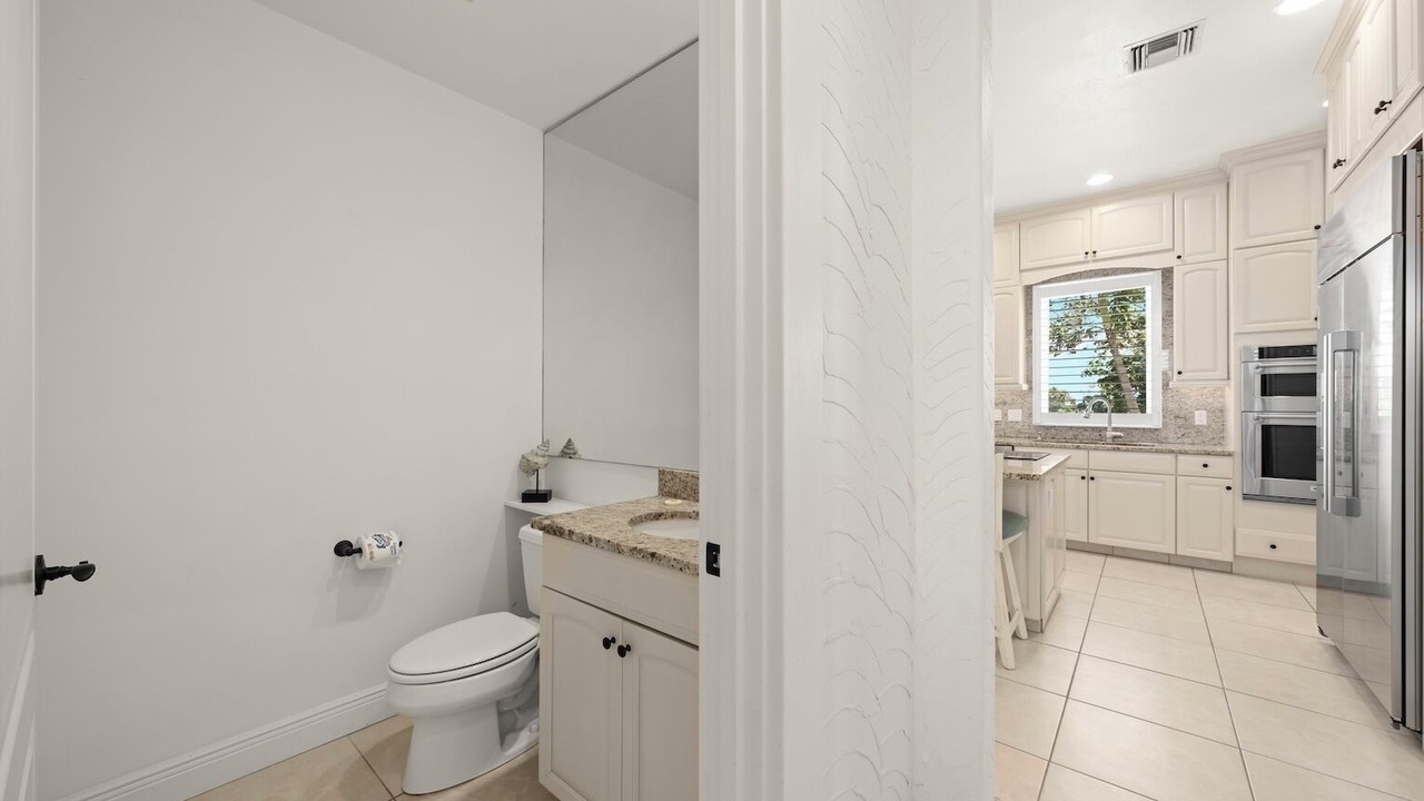 Photo of Bathroom in The Dunes