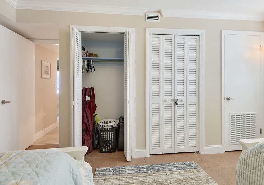 Photo of Bedroom in East Wind South