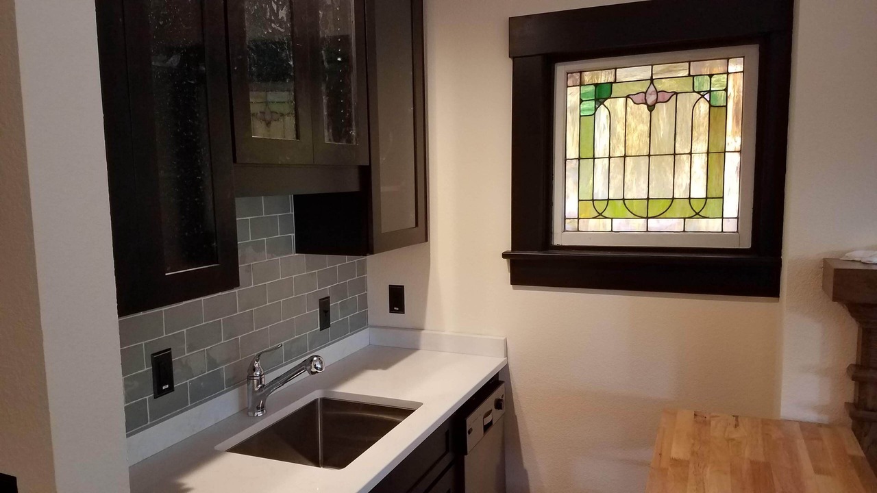 Photo of Kitchen in Grove Park- Sunset