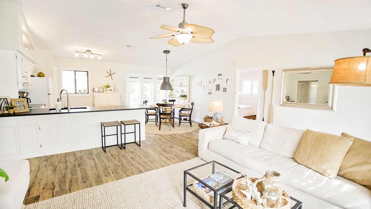 Photo of Livingroom in Bonita Springs