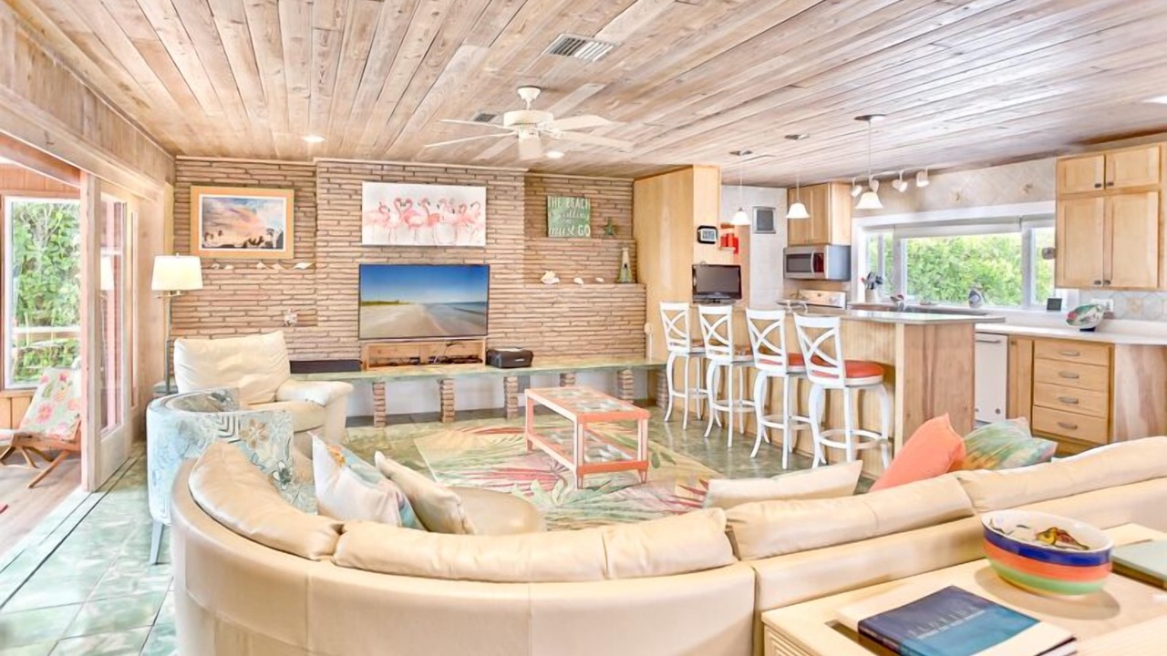 Photo of Others in Captiva