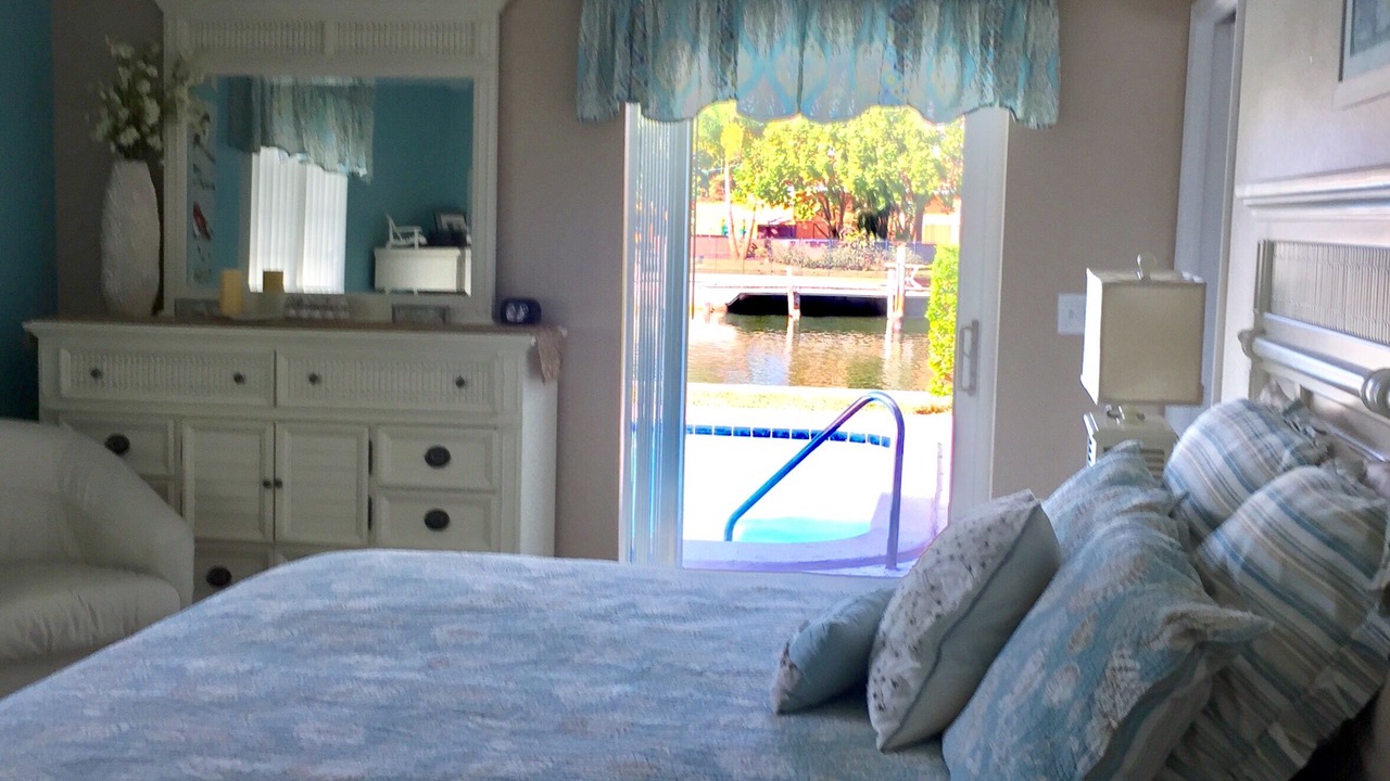 Photo of Bedroom in Anona