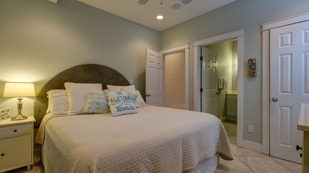 Photo of Bedroom in Gulf Trace