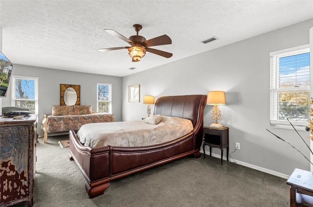 Photo of Bedroom in Old Homosassa