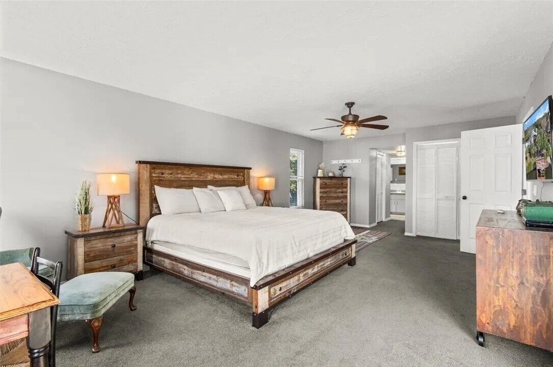 Photo of Bedroom in Old Homosassa