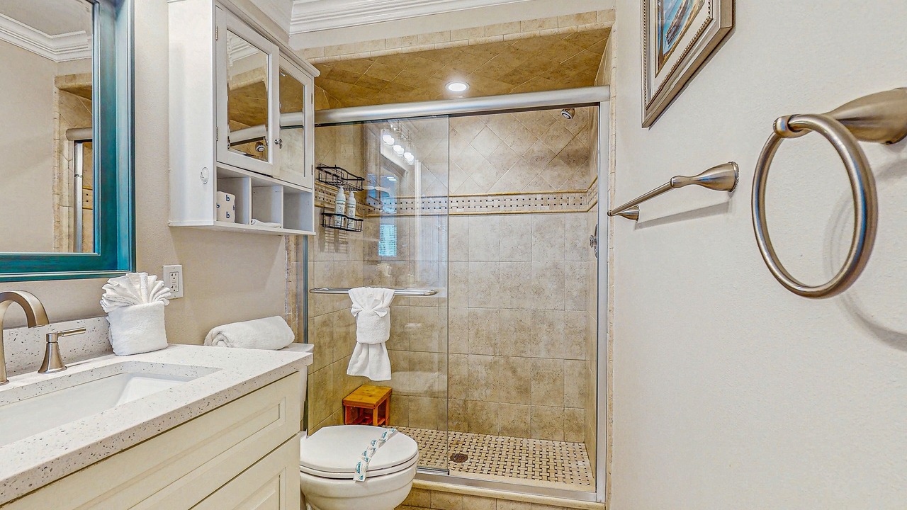 Photo of Bathroom in Holmes Beach