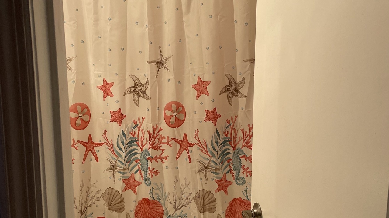 Photo of Bathroom in Lenox Park