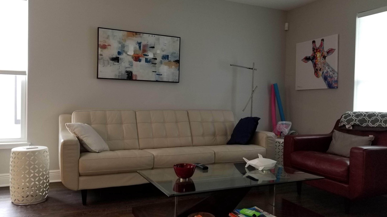 Photo of Livingroom in Downtown