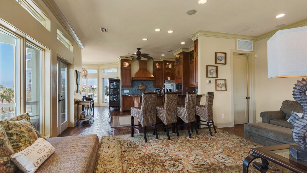 Photo of Livingroom in Pensacola Beach