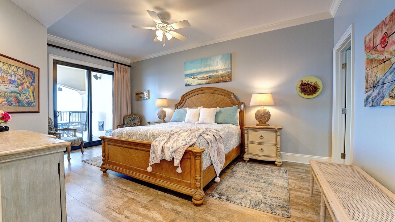 Photo of Bedroom in Crystal Beach