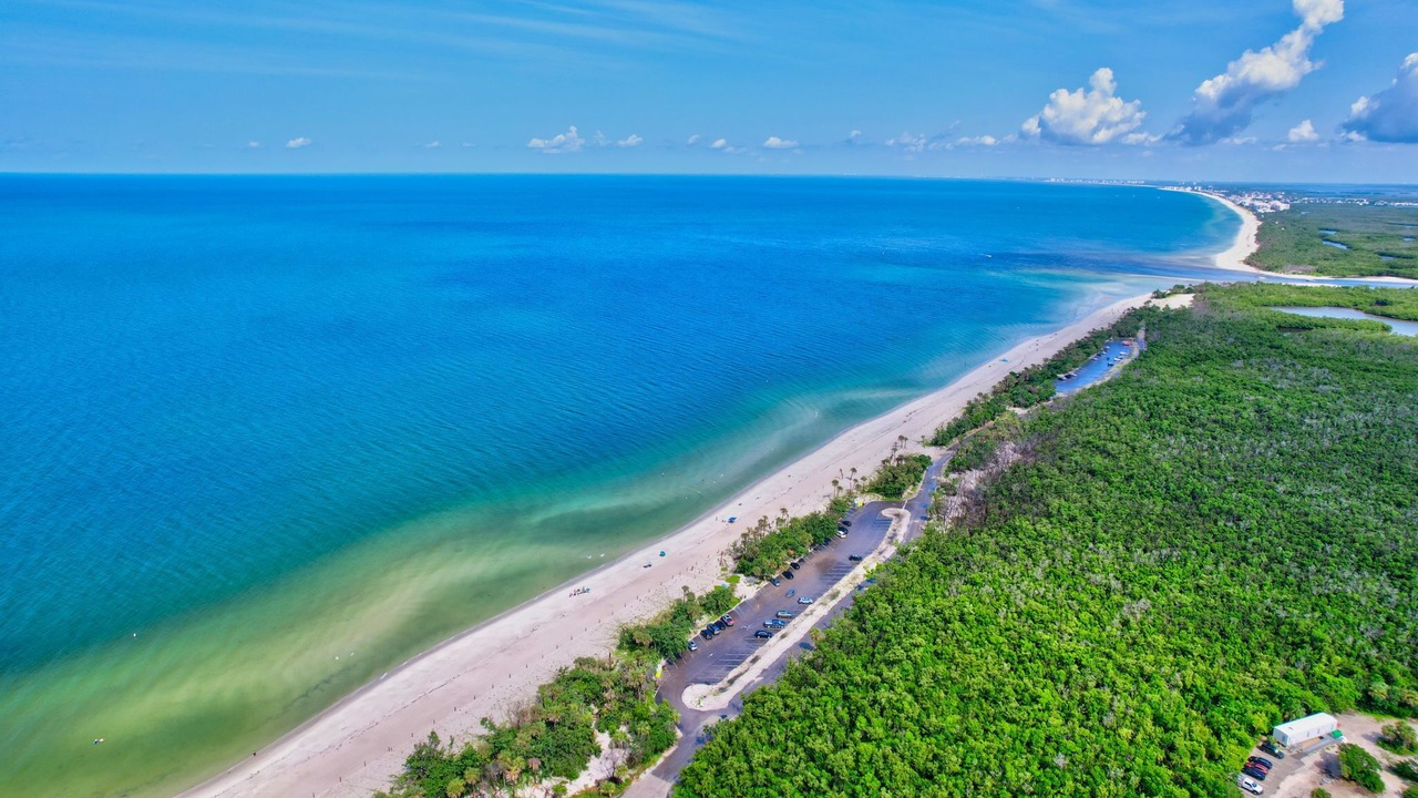 Photo of Others in Vanderbilt Beach