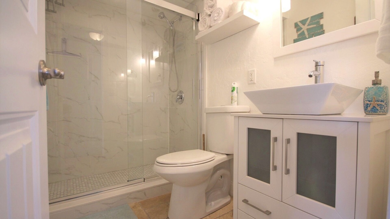 Photo of Bathroom in Fort Myers Beach