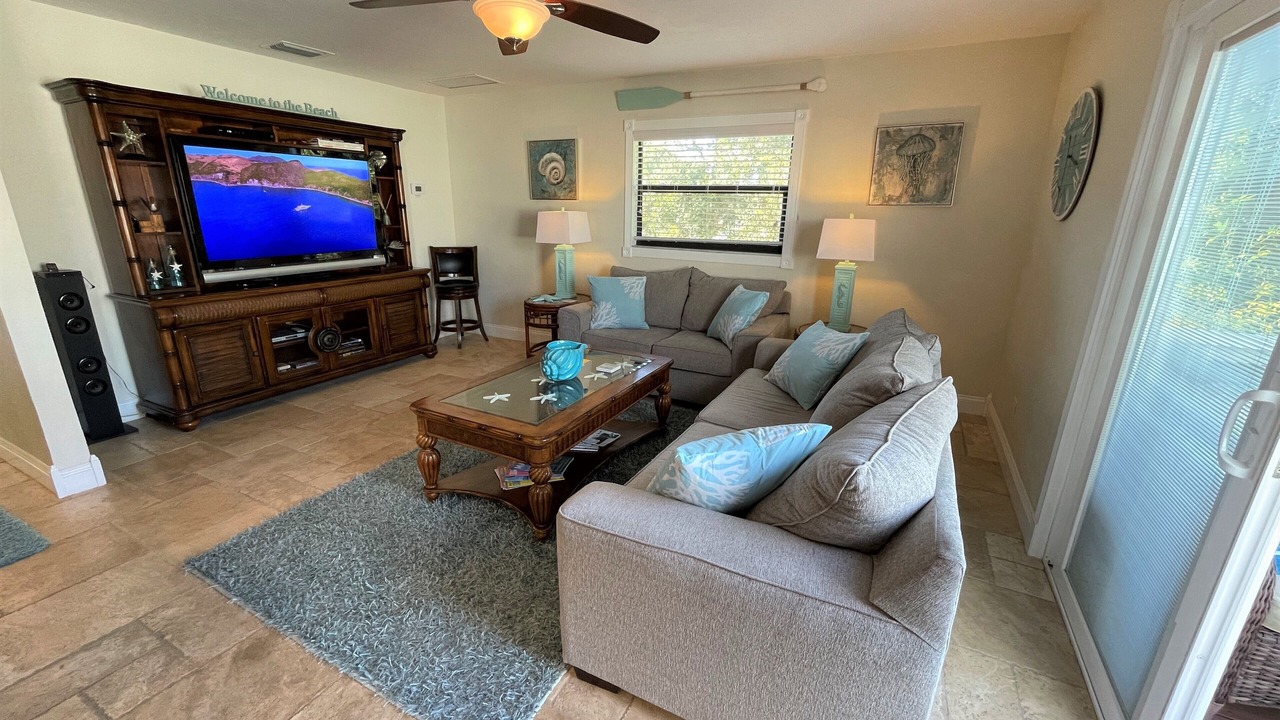Photo of Livingroom in Fort Myers Beach