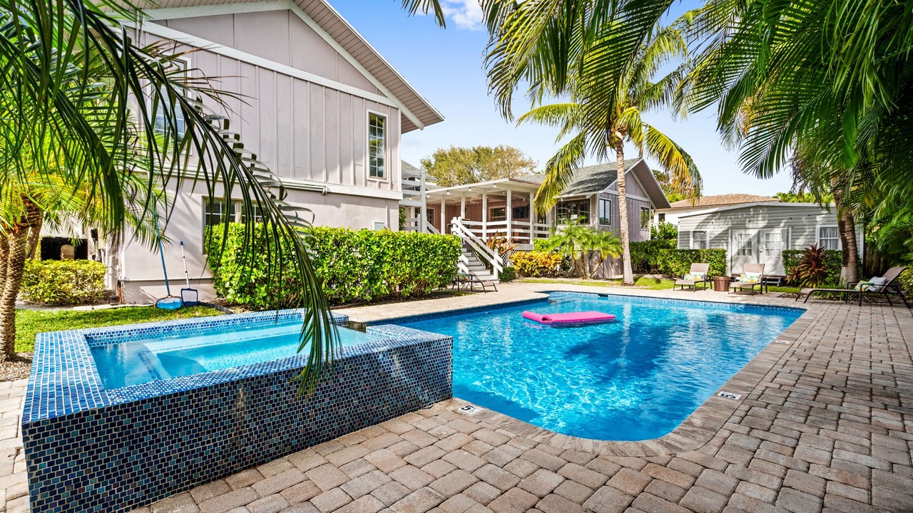 Photo of Outdoor in Boynton Beach