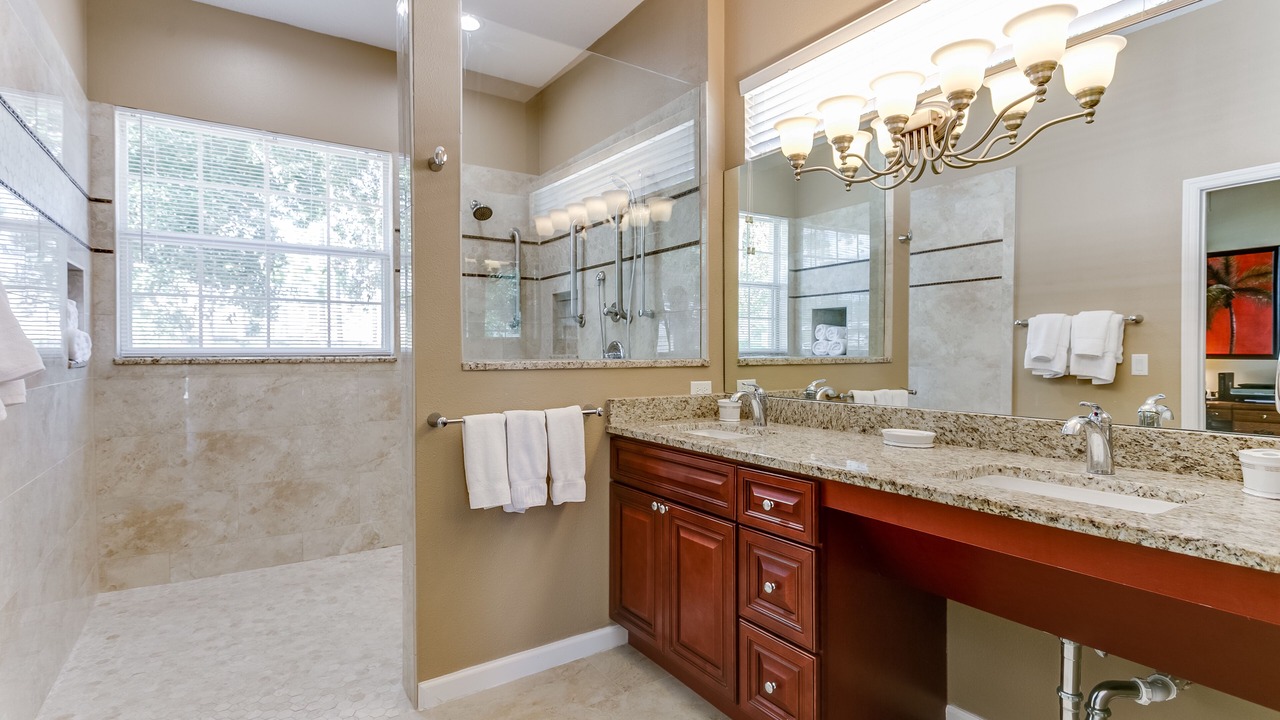 Photo of Bathroom in Highlands Reserve