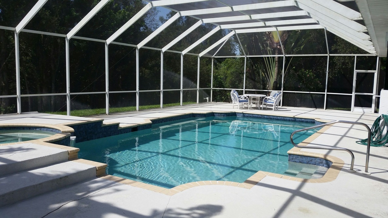 Photo of Outdoor in Meadowbrook Estates