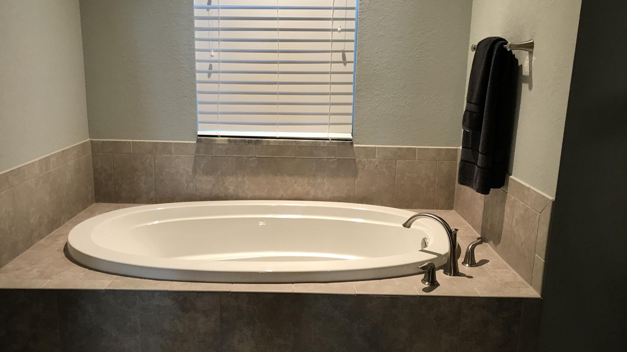 Photo of Bathroom in Candler