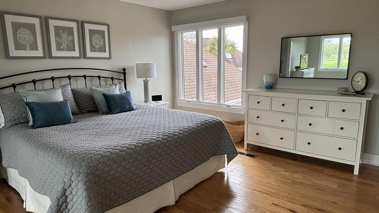 Photo of Bedroom in Spinnaker Beachhouses