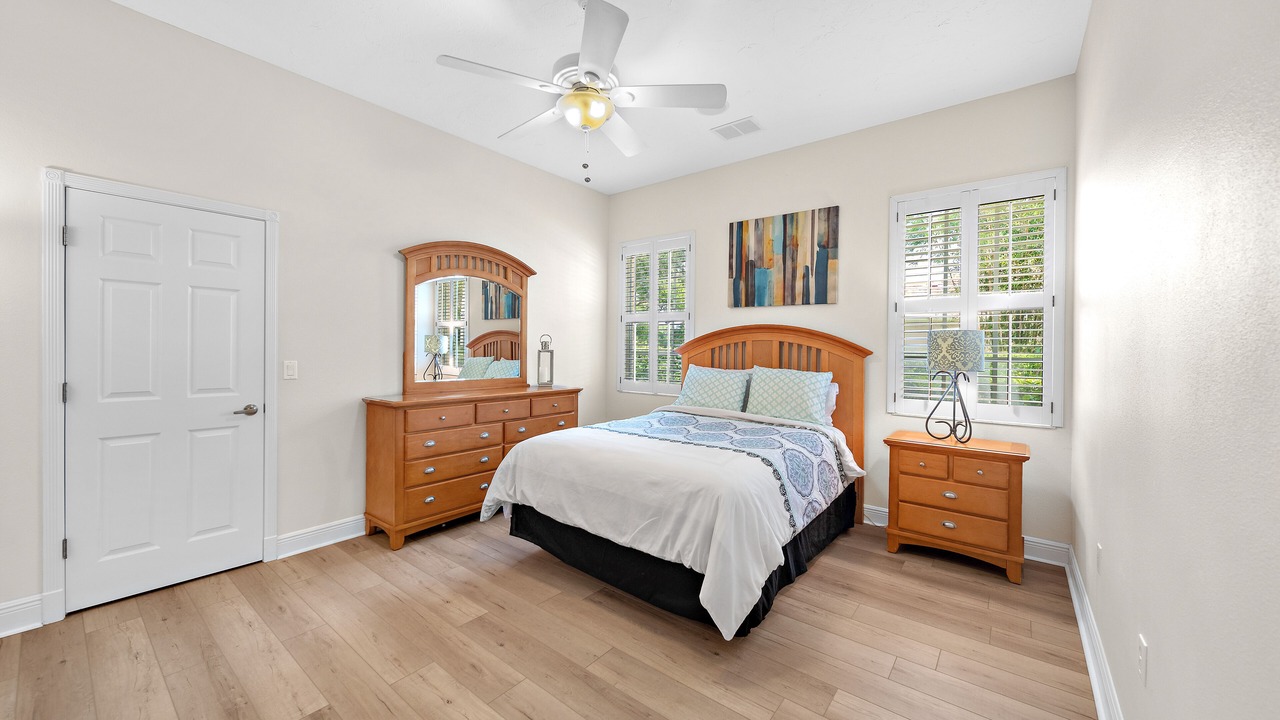 Photo of Bedroom in Misty Creek