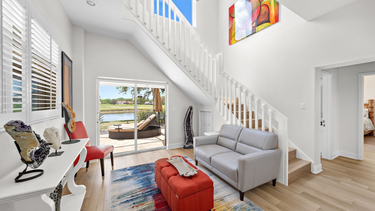 Photo of Livingroom in Misty Creek