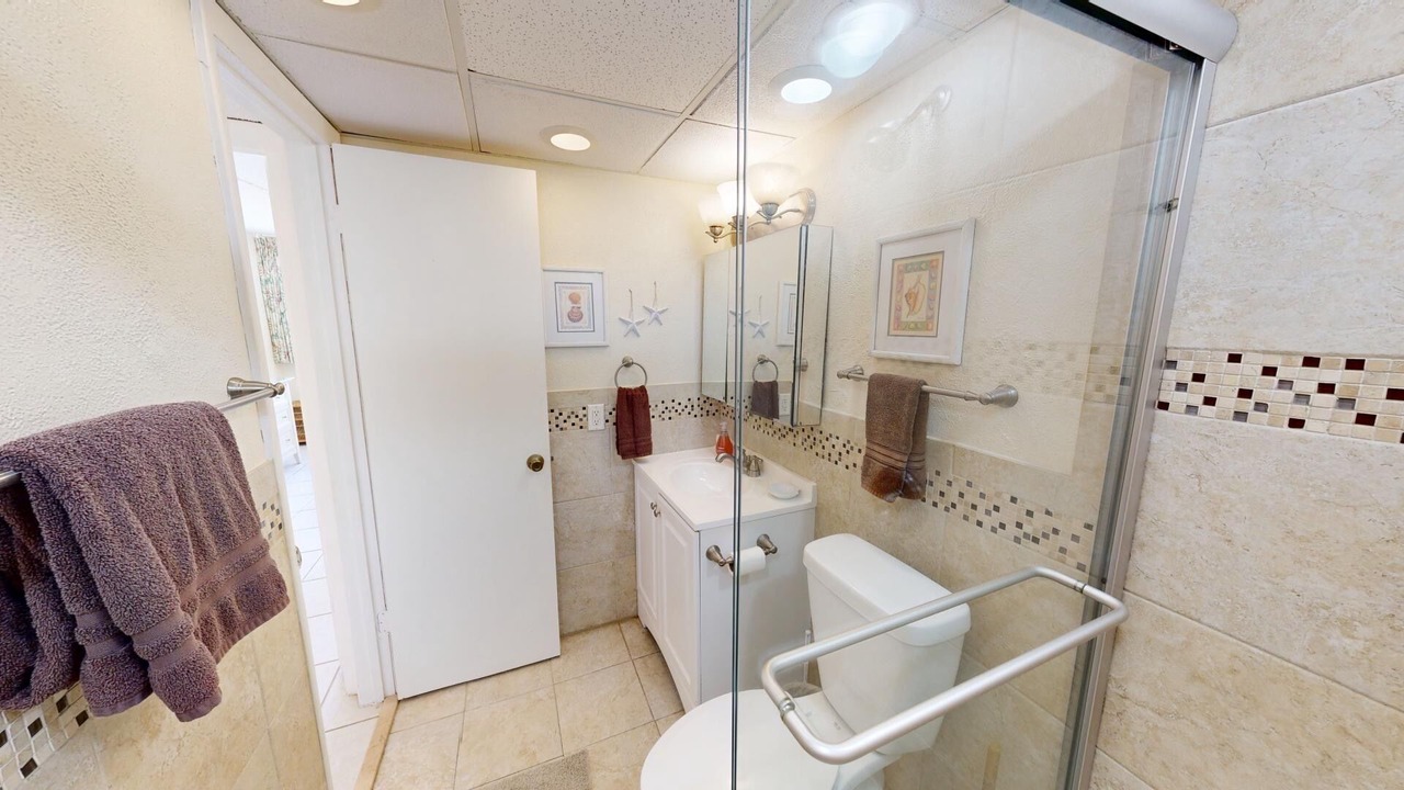 Photo of Bathroom in Key Largo