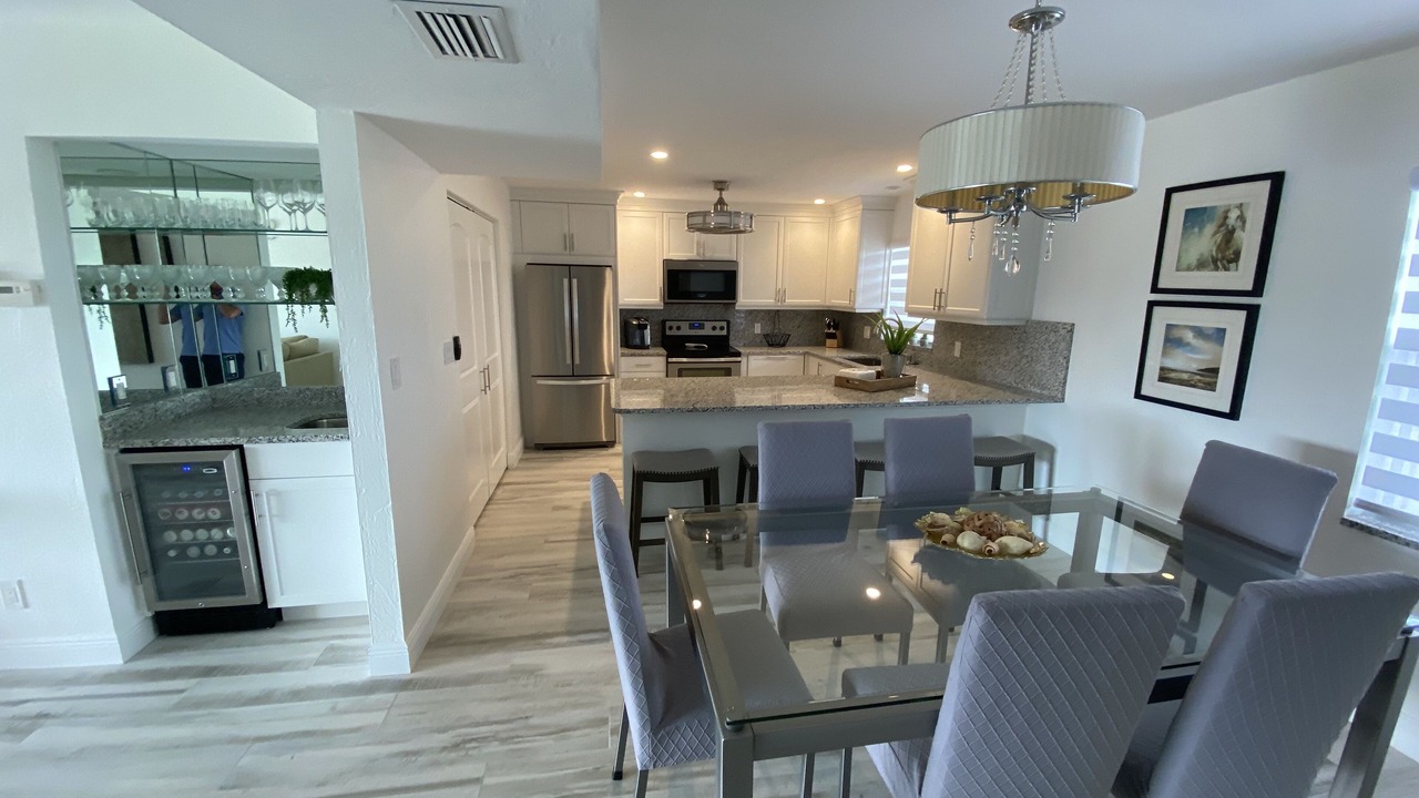 Photo of Bedroom in Imperial Golf Estates