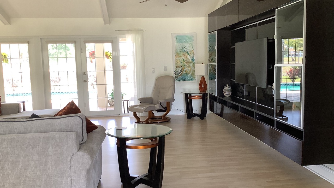 Photo of Livingroom in Lely Golf Estates