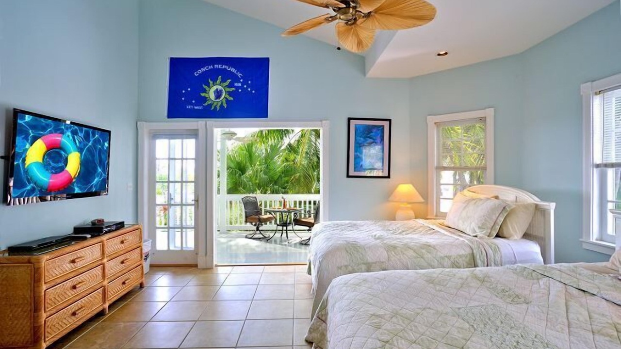Photo of Bedroom in Truman Annex