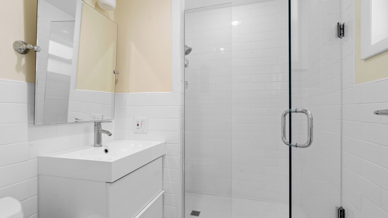 Photo of Bathroom in Central Beach