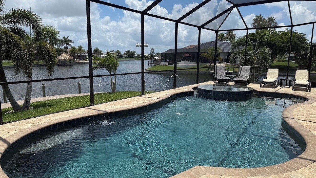 Photo of Outdoor in Pelican